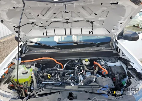 2025 Ford Maverick Xlt from USA, damaged, VIN 3FTTW8J32SRA84425